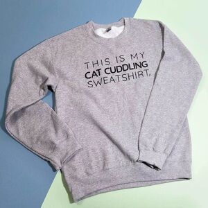 Cat Lady Box Gildan Gray CAT CUDDLING Crewneck Sweatshirt - Size Large